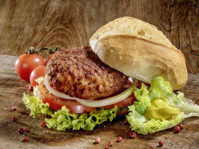 The “ESS-Klasse”-premium burger,